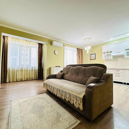 Central Park In The City Center Appartement Alma-Ata Buitenkant foto