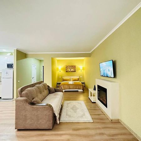 Central Park In The City Center Appartement Alma-Ata Buitenkant foto