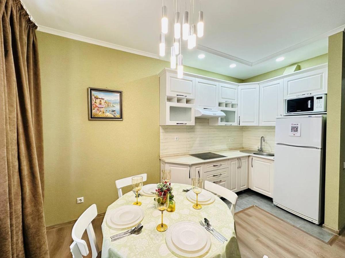 Central Park In The City Center Appartement Alma-Ata Buitenkant foto