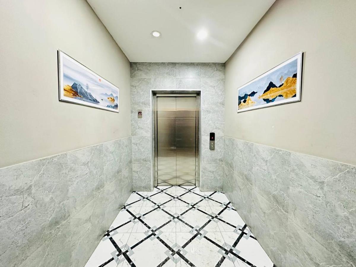 Central Park In The City Center Appartement Alma-Ata Buitenkant foto